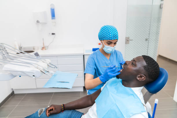 Best Emergency Denture Repair in Paris, IL